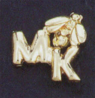 MK mit Biene Pin